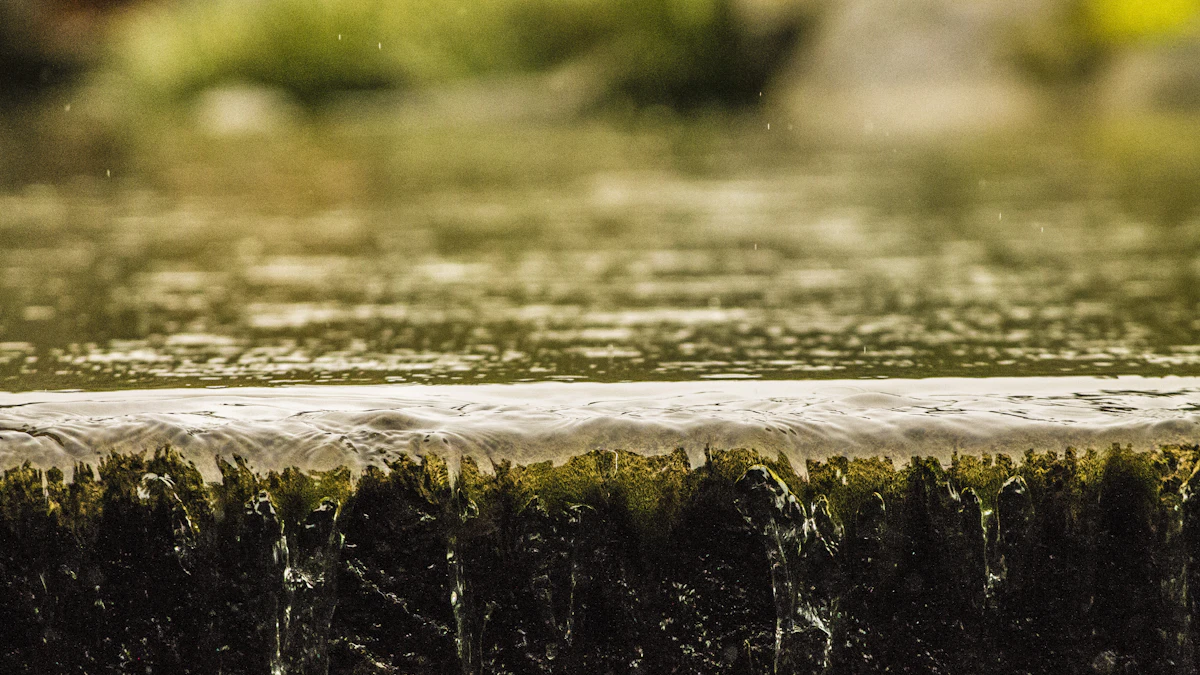Wasserelement in einer Gartenanlage